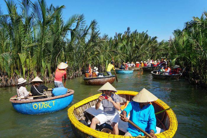 Những điều cần lưu ý khi đi Rừng Dừa Bảy Mẫu