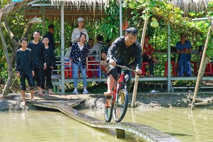 Đi rừng dừa Bảy Mẫu mùa mưa có đẹp không
